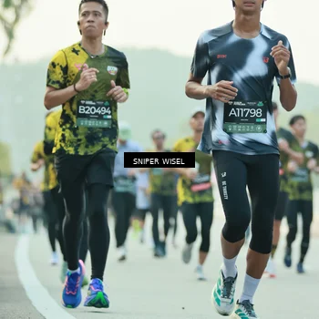 Runner Photo 6176710