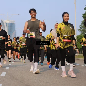 Runner Photo 6176727
