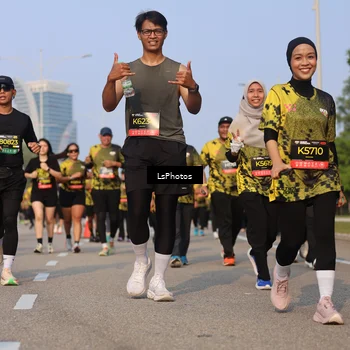 Runner Photo 6176732