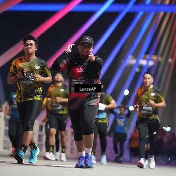 Runner Photo 6176739