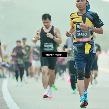 Runner Photo 6176795