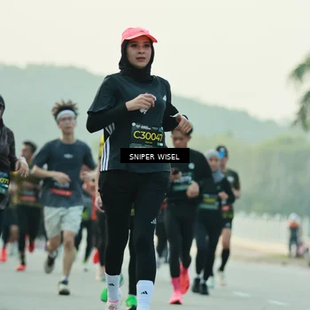 Runner Photo 6176831