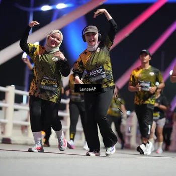 Runner Photo 6176834