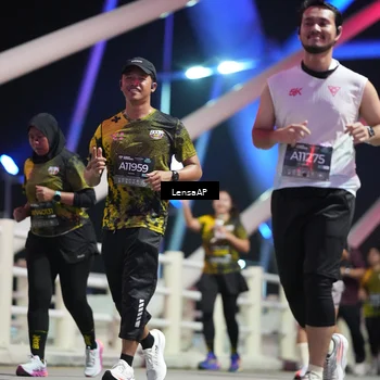 Runner Photo 6176839