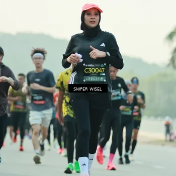 Runner Photo 6176842