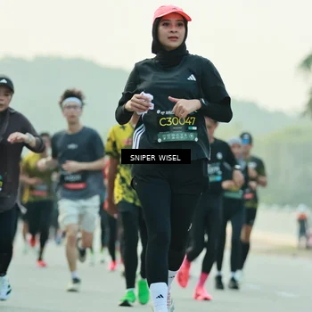 Runner Photo 6176895