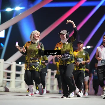 Runner Photo 6176917