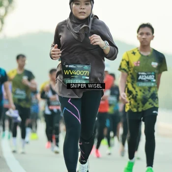 Runner Photo 6176918
