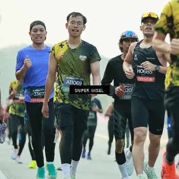 Runner Photo 6177002