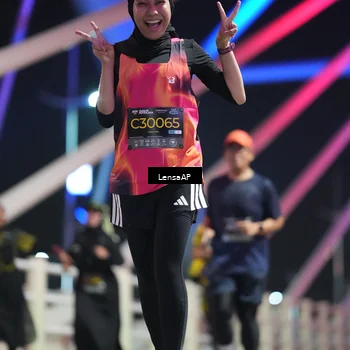 Runner Photo 6177057