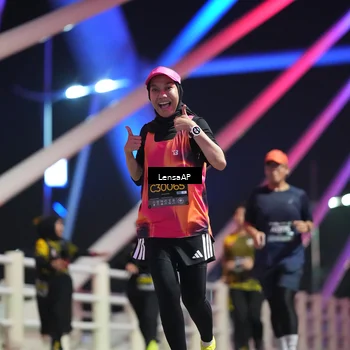 Runner Photo 6177078