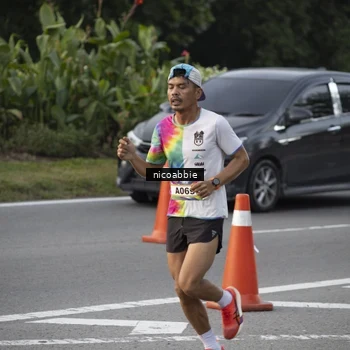 Runner Photo 6177175