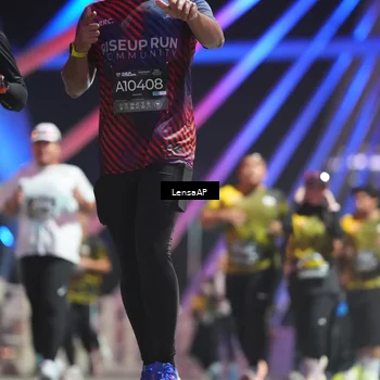 Runner Photo 6177205