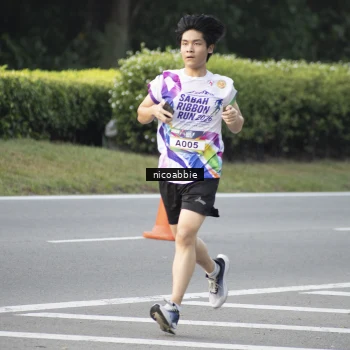 Runner Photo 6177261