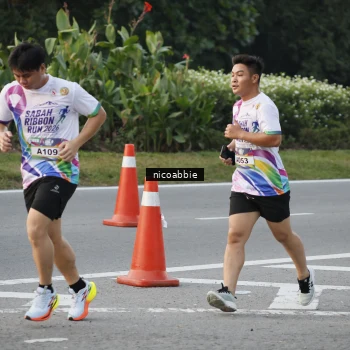 Runner Photo 6177339