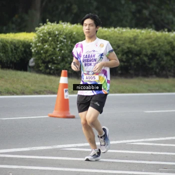 Runner Photo 6177353