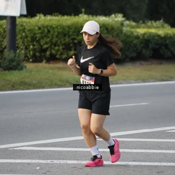 Runner Photo 6177577
