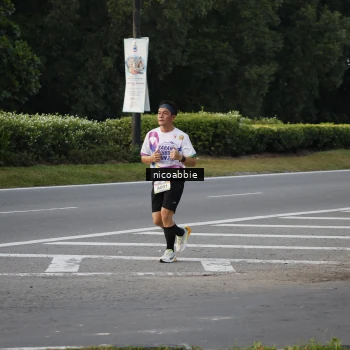 Runner Photo 6177579