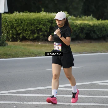Runner Photo 6177623