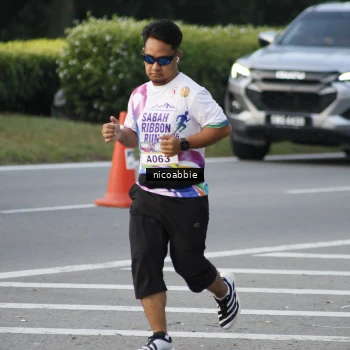 Runner Photo 6177636