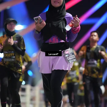 Runner Photo 6177780