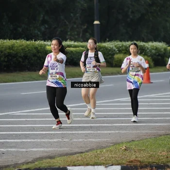 Runner Photo 6177912