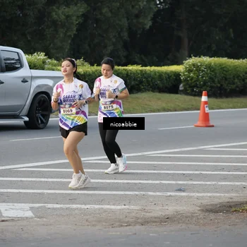 Runner Photo 6177983