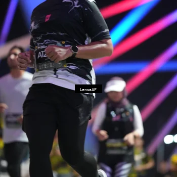 Runner Photo 6178033