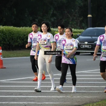 Runner Photo 6178034