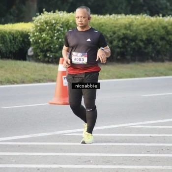 Runner Photo 6178089