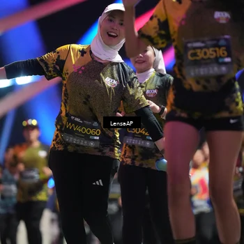 Runner Photo 6178104