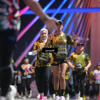 Runner Photo 6178140