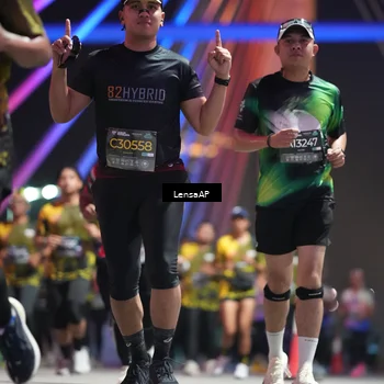 Runner Photo 6178180