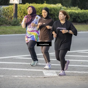 Runner Photo 6178215