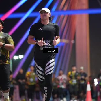 Runner Photo 6178260