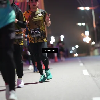 Runner Photo 6178338