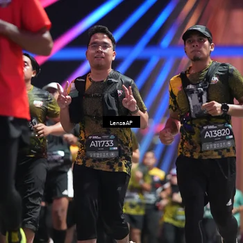Runner Photo 6178369