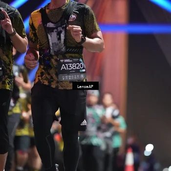 Runner Photo 6178378