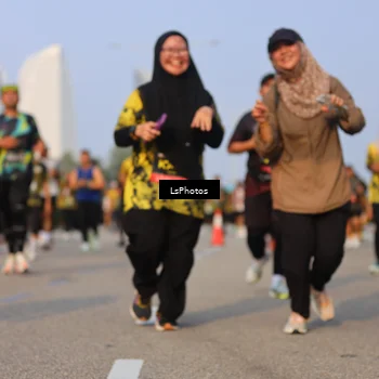 Runner Photo 6178403
