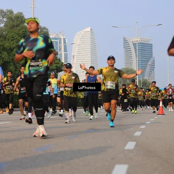 Runner Photo 6178484