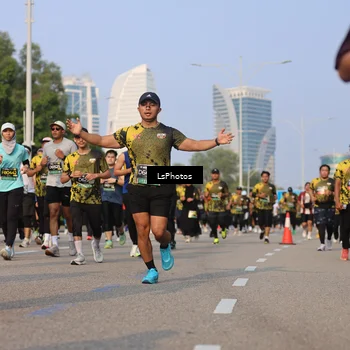 Runner Photo 6178493