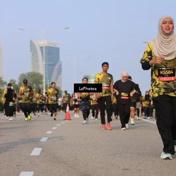 Runner Photo 6178554