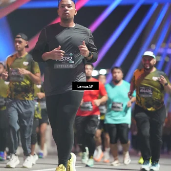 Runner Photo 6178642