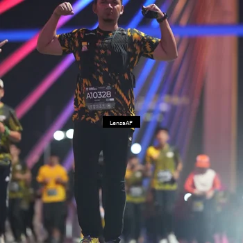 Runner Photo 6178816