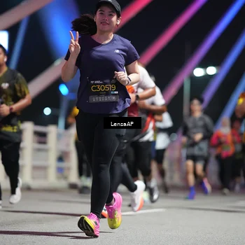Runner Photo 6178882
