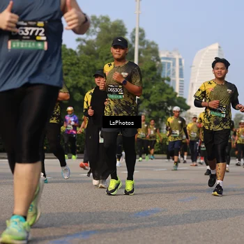 Runner Photo 6178992