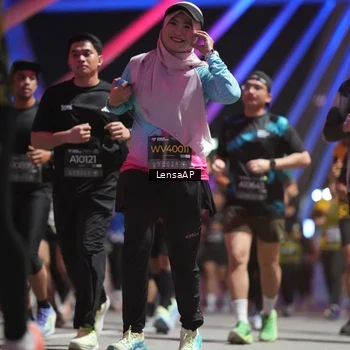 Runner Photo 6179072