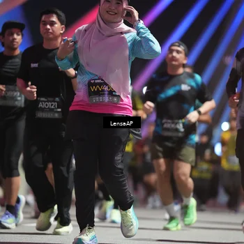 Runner Photo 6179080