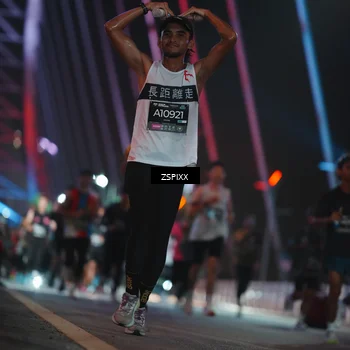 Runner Photo 6179124