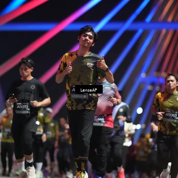 Runner Photo 6179146